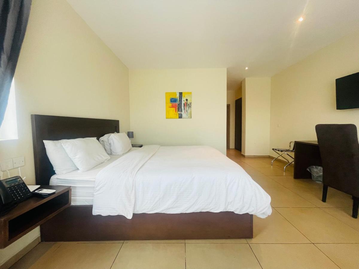New Brookfields Hotel Freetown Exterior foto
