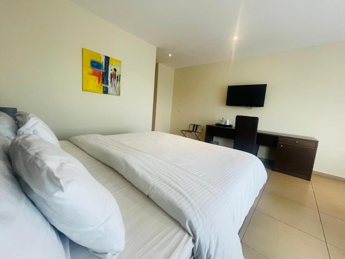 New Brookfields Hotel Freetown Exterior foto