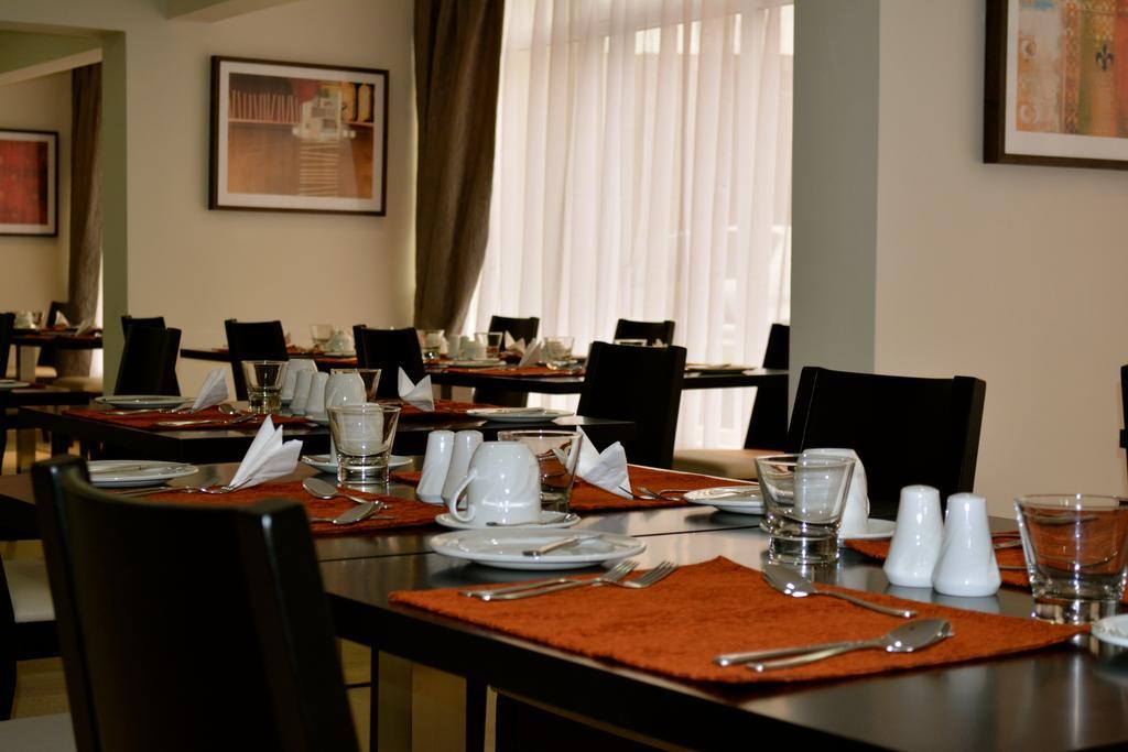 New Brookfields Hotel Freetown Exterior foto