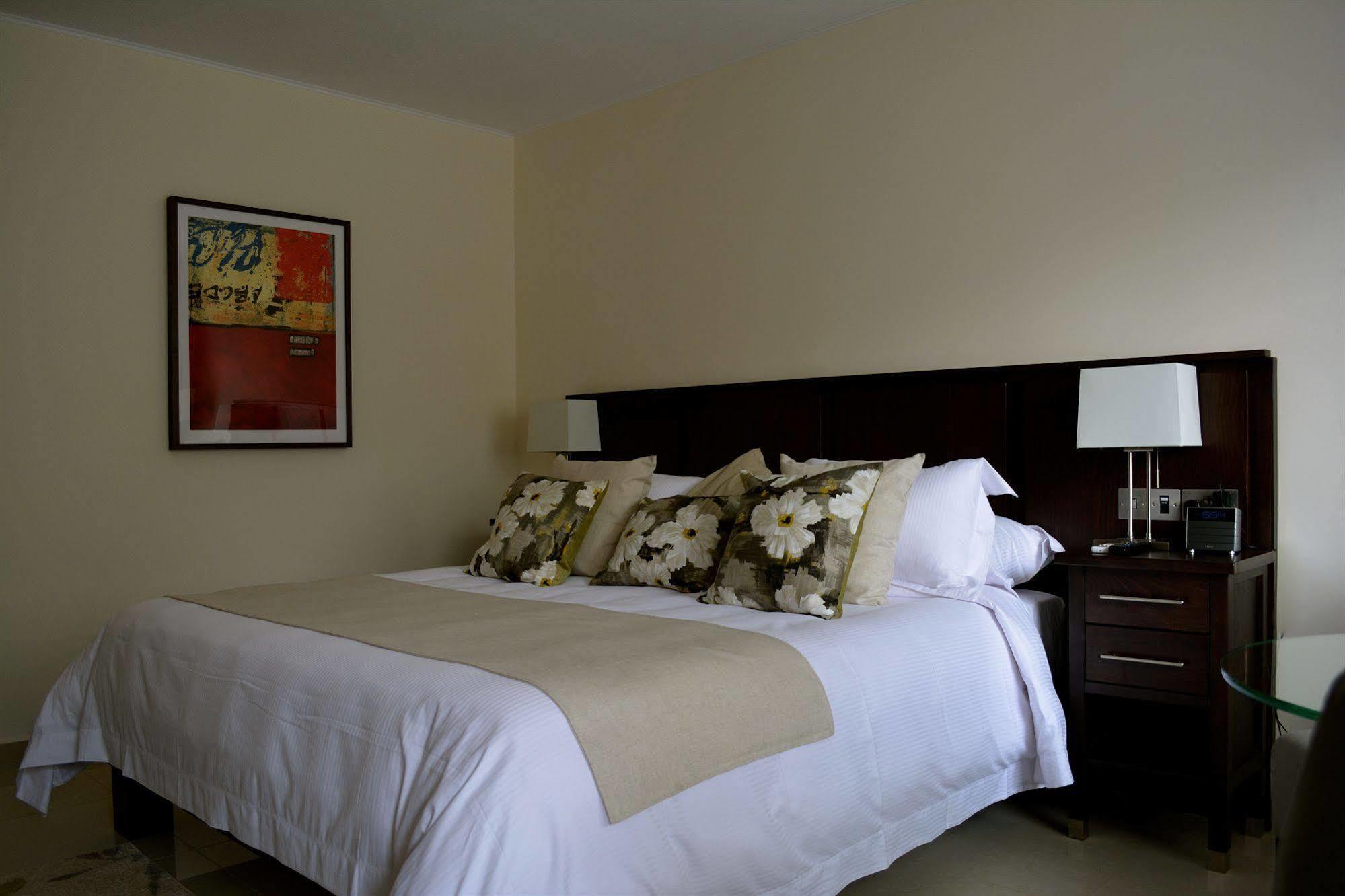 New Brookfields Hotel Freetown Exterior foto
